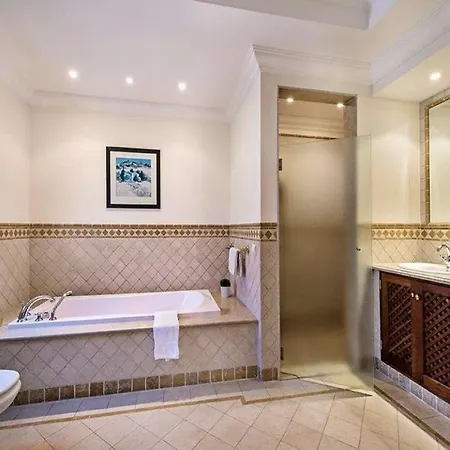 ヴィラ Beautiful Portugal - 4 Bedrooms - Gemstone - Private Pool And Bbq - アルマンシル