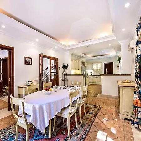 ヴィラ Beautiful Portugal - 4 Bedrooms - Gemstone - Private Pool And Bbq -