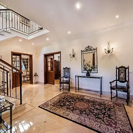 Beautiful Portugal - 4 Bedrooms - Gemstone - Private Pool And Bbq - アルマンシル