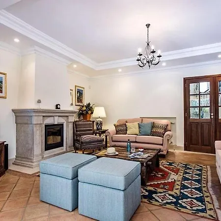 ヴィラ Beautiful Portugal - 4 Bedrooms - Gemstone - Private Pool And Bbq - アルマンシル